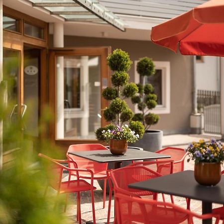 Sankt Johann Spa Suites & Apartments ปราโตอาโลสเตลวิโอ ภายนอก รูปภาพ