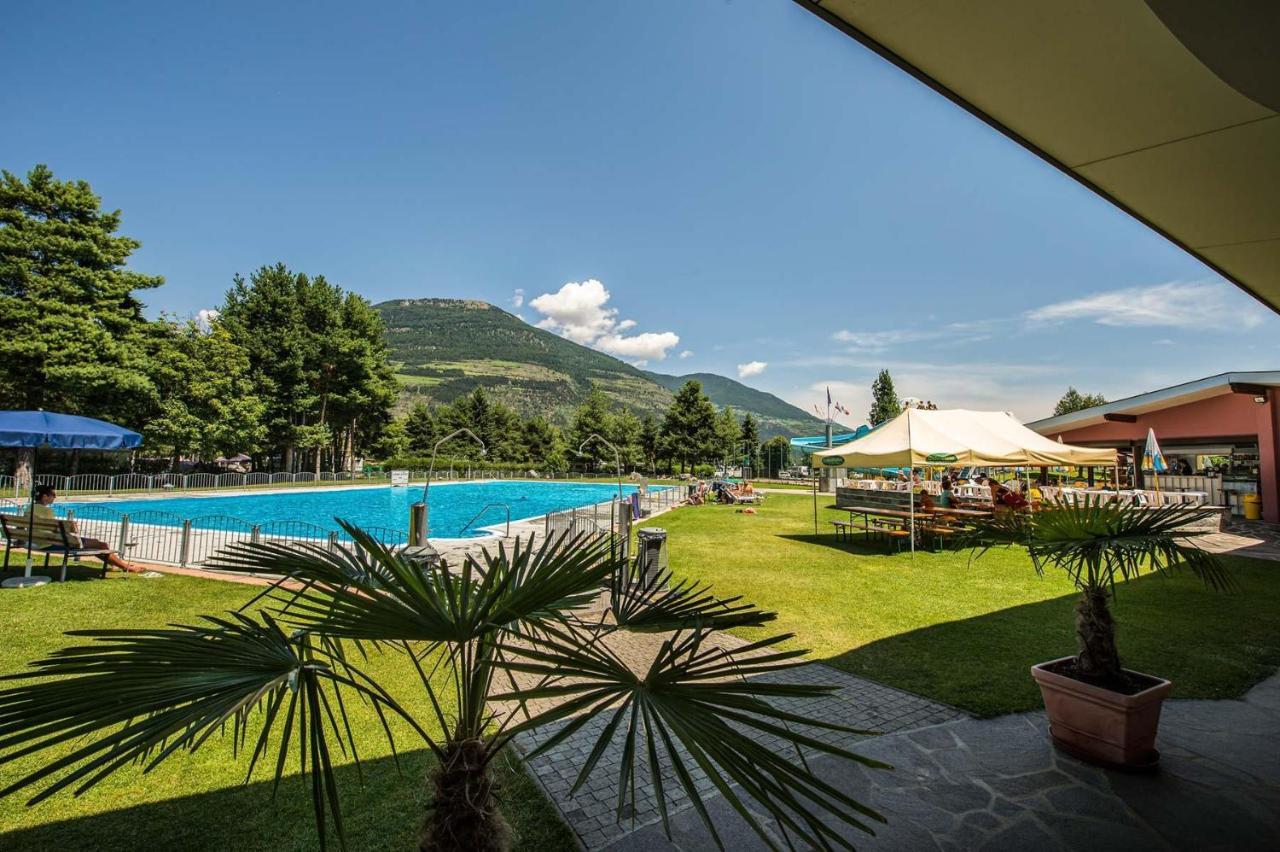 Sankt Johann Spa Suites & Apartments ปราโตอาโลสเตลวิโอ ภายนอก รูปภาพ