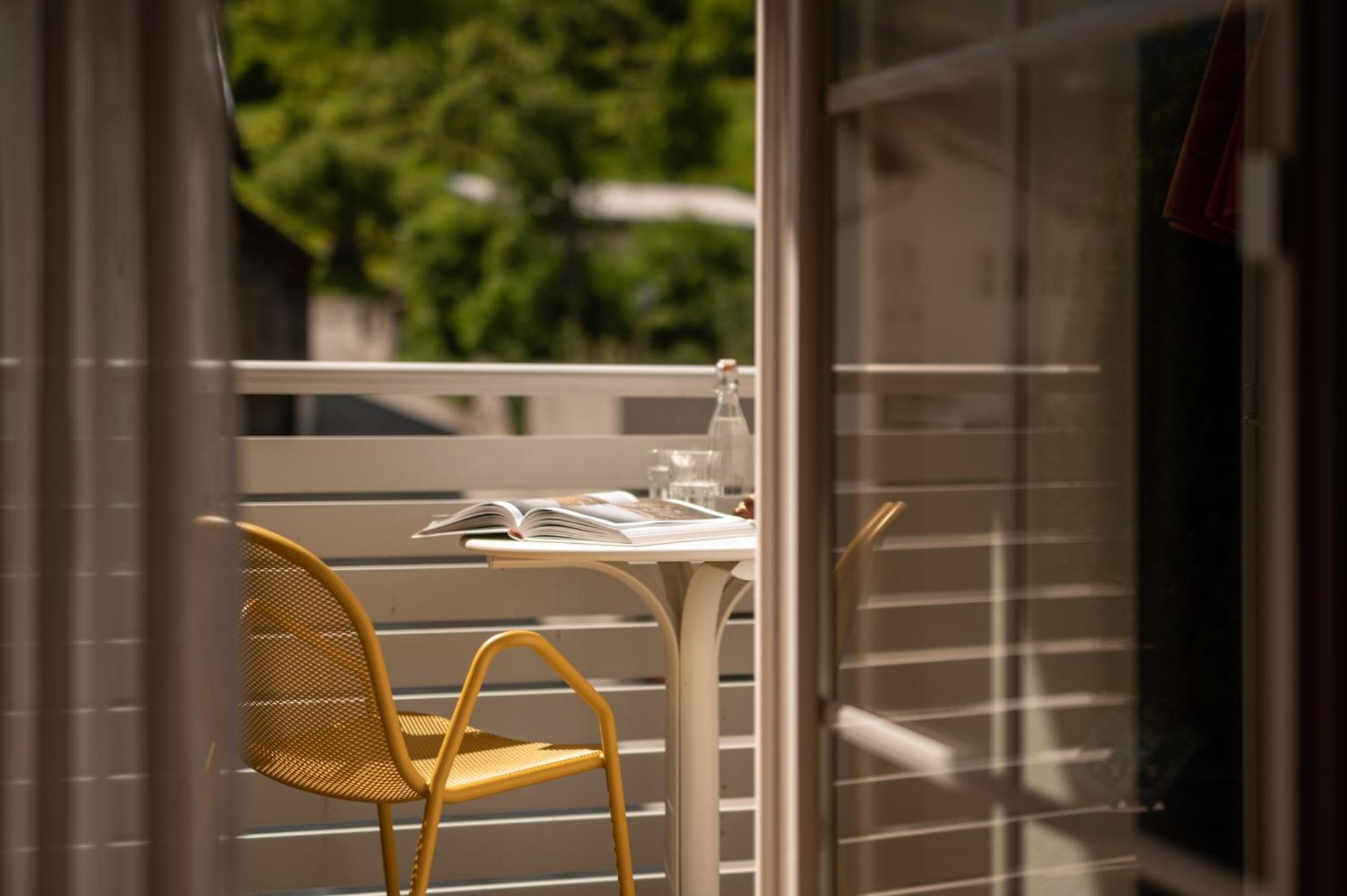 Sankt Johann Spa Suites & Apartments ปราโตอาโลสเตลวิโอ ภายนอก รูปภาพ