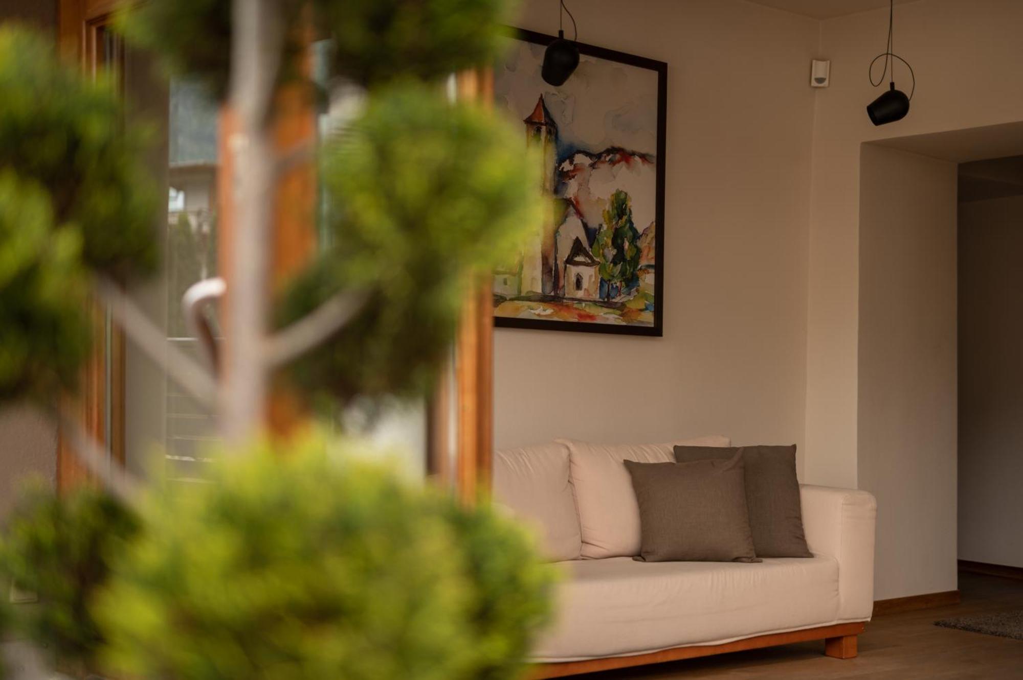 Sankt Johann Spa Suites & Apartments ปราโตอาโลสเตลวิโอ ภายนอก รูปภาพ