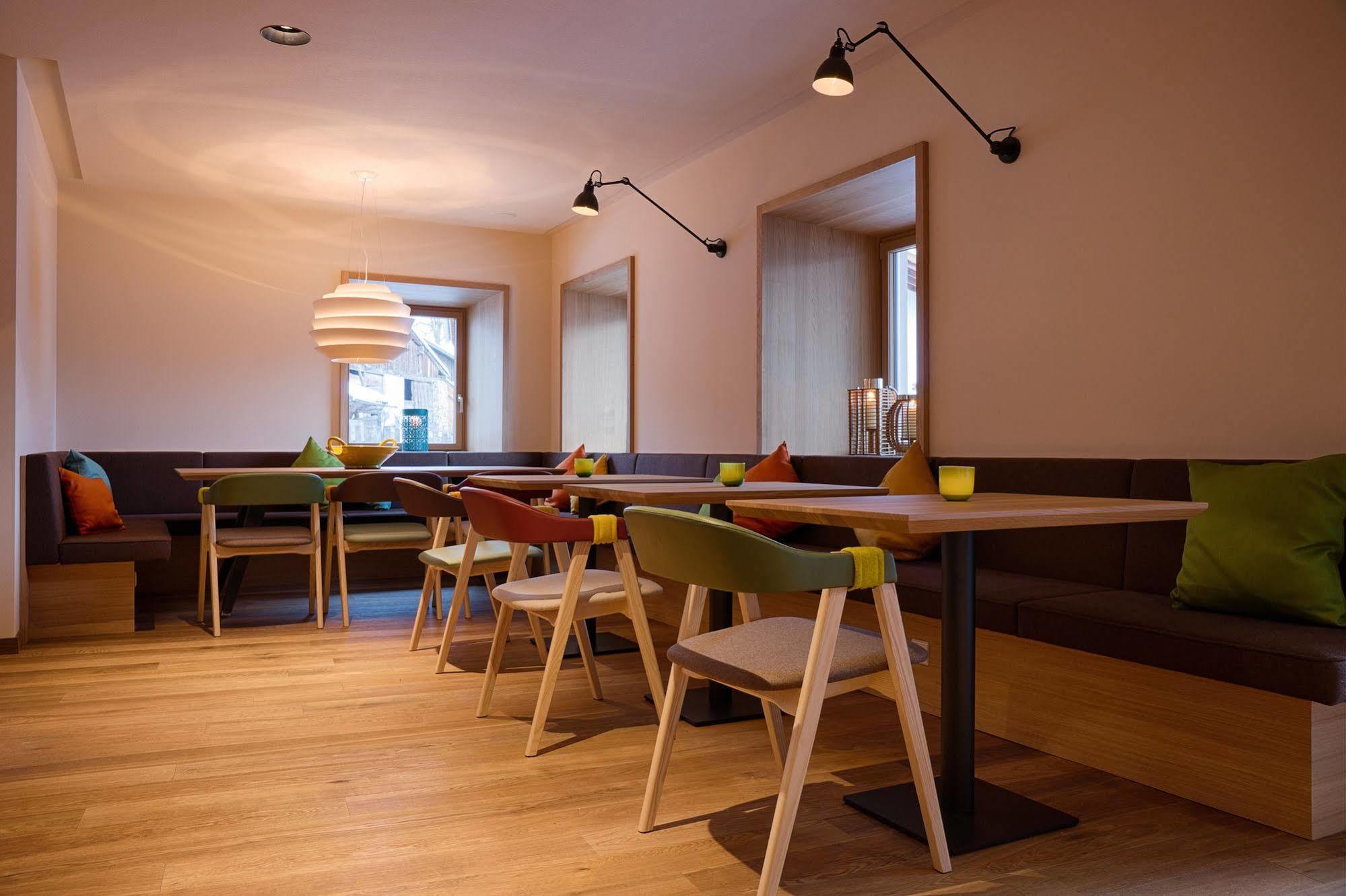 Sankt Johann Spa Suites & Apartments ปราโตอาโลสเตลวิโอ ภายนอก รูปภาพ