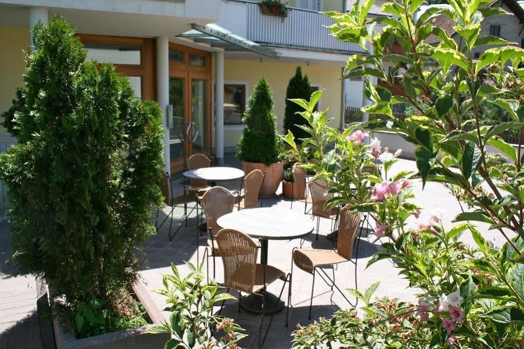 Sankt Johann Spa Suites & Apartments ปราโตอาโลสเตลวิโอ ภายนอก รูปภาพ