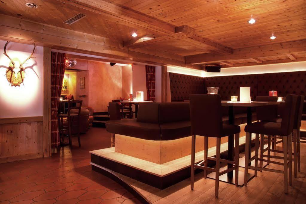 Sankt Johann Spa Suites & Apartments ปราโตอาโลสเตลวิโอ ภายนอก รูปภาพ
